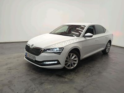 &Scaron;koda SUPERB